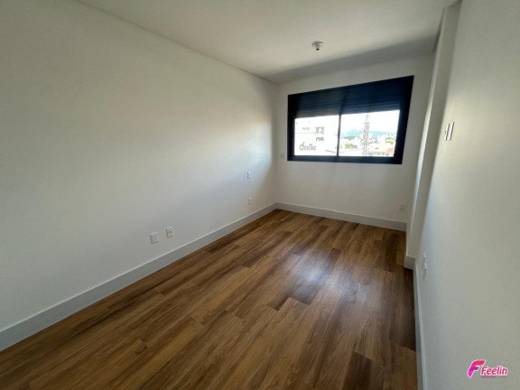 Imagem Apartamento com 3 Quartos à Venda, 112 m² em Estreito - Florianópolis Imagem Apartamento com 3 Quartos à Venda, 112 m² em Estreito - Florianópolis