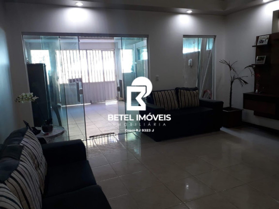 Imagem Sobrado com 6 Quartos à Venda, 130 m² em Praia De Santa Clara - São Francisco De Itabapoana Imagem Sobrado com 6 Quartos à Venda, 130 m² em Praia De Santa Clara - São Francisco De Itabapoana