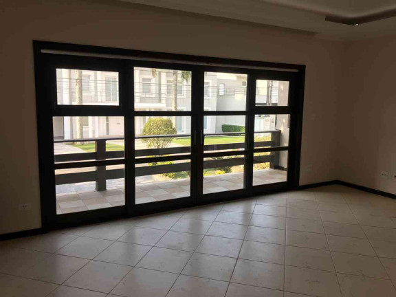 Imagem Casa com 5 Quartos à Venda, 420 m² em Aruã - Mogi Das Cruzes Imagem Casa com 5 Quartos à Venda, 420 m² em Aruã - Mogi Das Cruzes