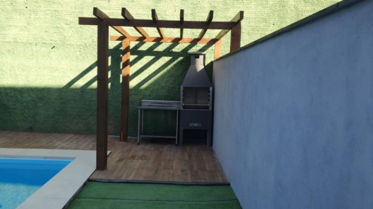 Imagem Sobrado com 3 Quartos à Venda, 129 m² em Itacolomi - Piçarras Imagem Sobrado com 3 Quartos à Venda, 129 m² em Itacolomi - Piçarras