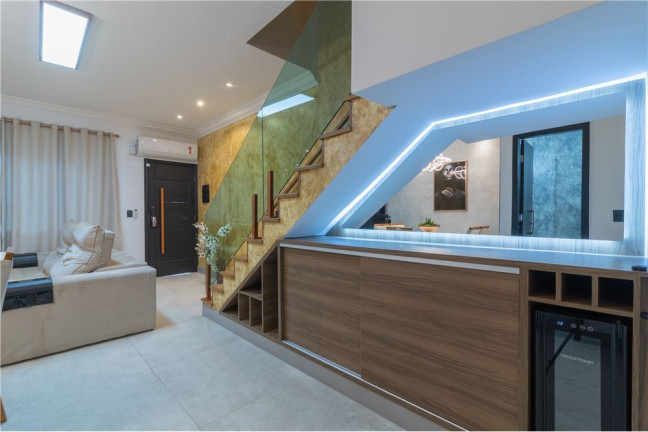 Imagem Casa com 3 Quartos à Venda, em Penha - São Paulo Imagem Casa com 3 Quartos à Venda, em Penha - São Paulo