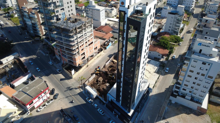 Imagem Apartamento com 3 Quartos à Venda, 100 m² em Itacolomí - Balneário Piçarras Imagem Apartamento com 3 Quartos à Venda, 100 m² em Itacolomí - Balneário Piçarras