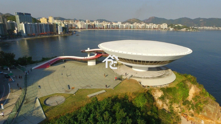 Imagem Casa com 3 Quartos à Venda, 225 m² em Engenho Do Mato - Niterói Imagem Casa com 3 Quartos à Venda, 225 m² em Engenho Do Mato - Niterói