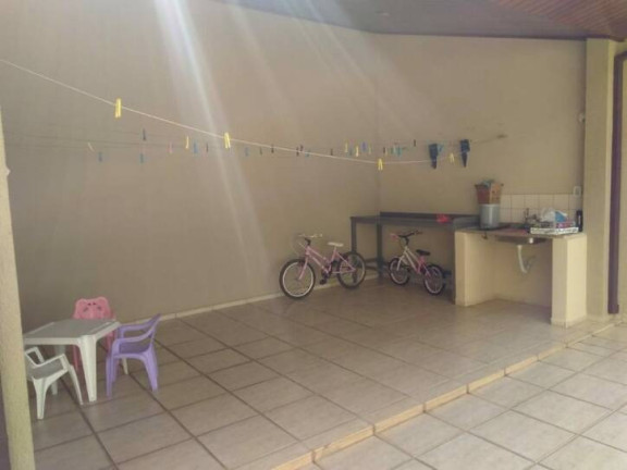 Imagem Sobrado com 3 Quartos à Venda, 237 m² em Esplanada Independência - Taubaté