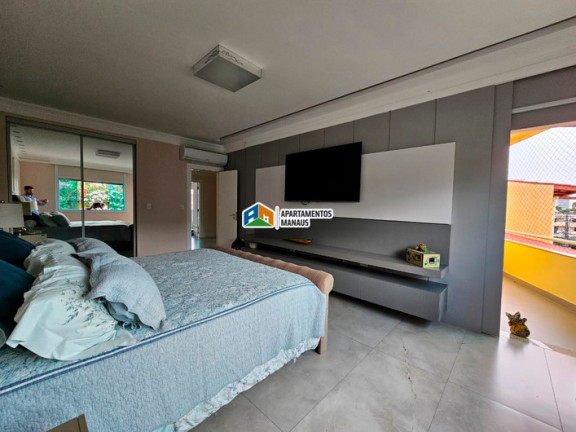 Imagem Casa com 4 Quartos à Venda, 300 m² em Adrianópolis - Manaus