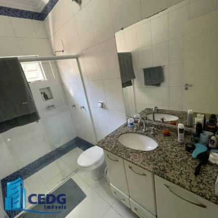 Imagem Casa com 3 Quartos à Venda, 396 m² em Boqueirão - Curitiba Imagem Casa com 3 Quartos à Venda, 396 m² em Boqueirão - Curitiba