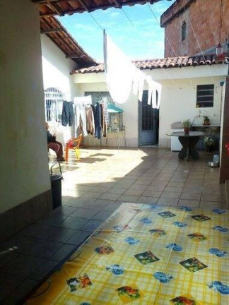 Imagem Casa com 3 Quartos à Venda, 300 m² em Vila Pérola - Contagem