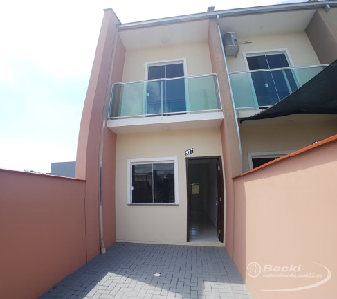 Imagem Casa com 2 Quartos para Alugar, 69 m² em Vila Nova - Joinville Imagem Casa com 2 Quartos para Alugar, 69 m² em Vila Nova - Joinville