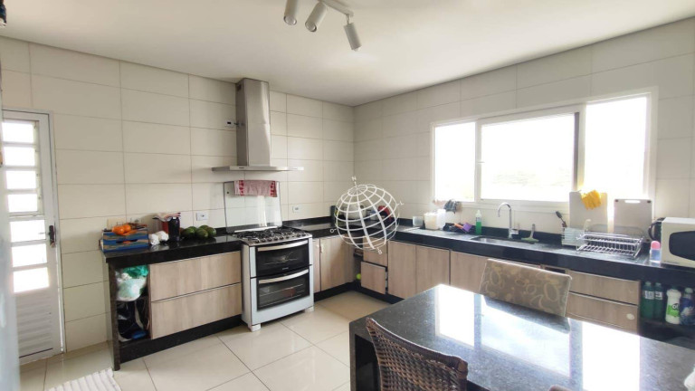 Imagem Casa com 4 Quartos à Venda, 250 m² em Condomínio Serra Da Estrela - Atibaia Imagem Casa com 4 Quartos à Venda, 250 m² em Condomínio Serra Da Estrela - Atibaia