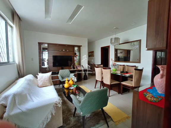 Imagem Casa com 6 Quartos à Venda, 319 m² em Aldeota - Fortaleza Imagem Casa com 6 Quartos à Venda, 319 m² em Aldeota - Fortaleza