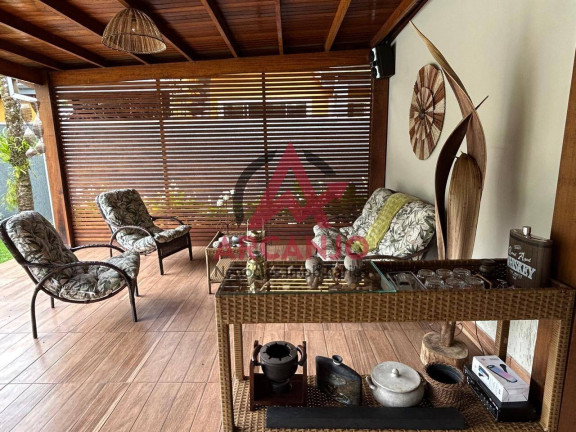 Imagem Casa com 3 Quartos à Venda, 270 m² em Horto Florestal - Ubatuba Imagem Casa com 3 Quartos à Venda, 270 m² em Horto Florestal - Ubatuba