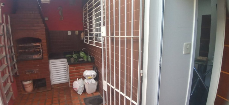 Imagem Casa com 2 Quartos à Venda, 130 m² em Ponta Da Praia - Santos Imagem Casa com 2 Quartos à Venda, 130 m² em Ponta Da Praia - Santos