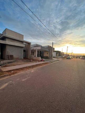 Imagem Casa de Condomínio com 3 Quartos à Venda, 152 m² em Horto Florestal - Sorocaba Imagem Casa de Condomínio com 3 Quartos à Venda, 152 m² em Horto Florestal - Sorocaba