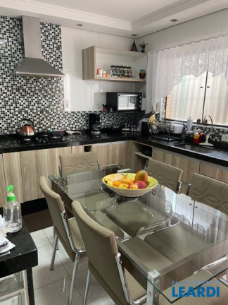 Imagem Casa com 2 Quartos à Venda, 200 m² em Vila Guarará - Santo André Imagem Casa com 2 Quartos à Venda, 200 m² em Vila Guarará - Santo André