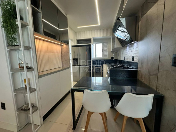 Imagem Apartamento com 4 Quartos à Venda, 137 m² em Centro - Balneário Camboriú Imagem Apartamento com 4 Quartos à Venda, 137 m² em Centro - Balneário Camboriú