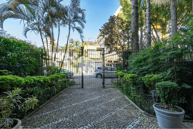 Imagem Apartamento com 2 Quartos à Venda, 54 m² em Vila Madalena - São Paulo Imagem Apartamento com 2 Quartos à Venda, 54 m² em Vila Madalena - São Paulo