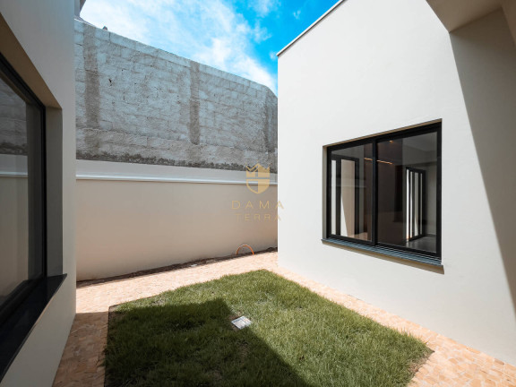 Imagem Casa com 3 Quartos à Venda, 559 m² em Itatiba Imagem Casa com 3 Quartos à Venda, 559 m² em Itatiba