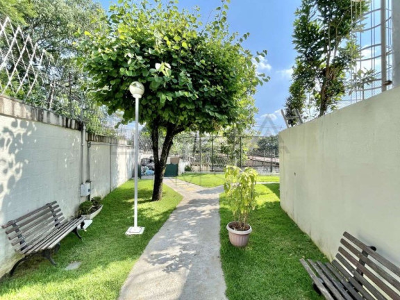 Imagem Imóvel com 3 Quartos à Venda, 209 m² em Chácara Pavieiro - Cotia Imagem Imóvel com 3 Quartos à Venda, 209 m² em Chácara Pavieiro - Cotia