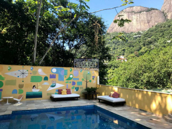 Imagem Imóvel com 6 Quartos à Venda, 600 m² em Gávea - Rio De Janeiro Imagem Imóvel com 6 Quartos à Venda, 600 m² em Gávea - Rio De Janeiro