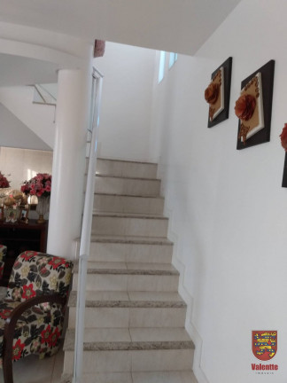Imagem Casa com 4 Quartos à Venda, 230 m² em Saco Grande - Florianópolis Imagem Casa com 4 Quartos à Venda, 230 m² em Saco Grande - Florianópolis