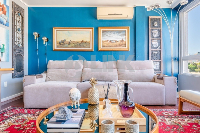 Imagem Imóvel com 4 Quartos à Venda, 231 m² em Moinhos De Vento - Porto Alegre