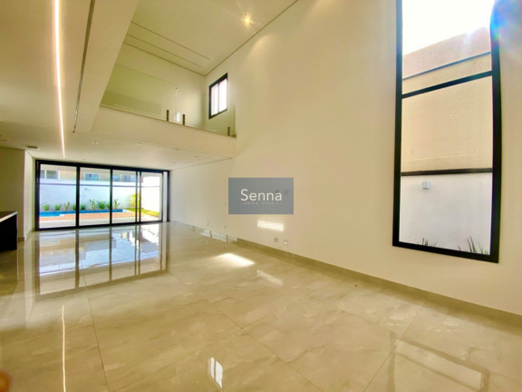 Imagem Casa com 3 Quartos à Venda, 279 m² em Jardim Novo Mundo - Jundiaí Imagem Casa com 3 Quartos à Venda, 279 m² em Jardim Novo Mundo - Jundiaí
