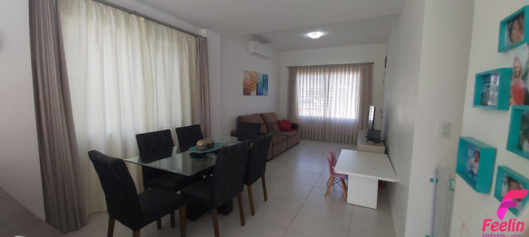 Imagem Casa com 3 Quartos à Venda, 136 m² em Ribeirão Da Ilha - Florianópolis Imagem Casa com 3 Quartos à Venda, 136 m² em Ribeirão Da Ilha - Florianópolis