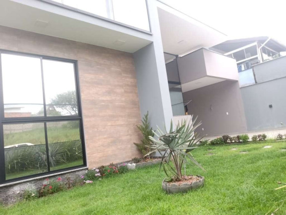 Imagem Casa com 3 Quartos à Venda, 256 m² em Bosque Da Colina - Governador Celso Ramos Imagem Casa com 3 Quartos à Venda, 256 m² em Bosque Da Colina - Governador Celso Ramos