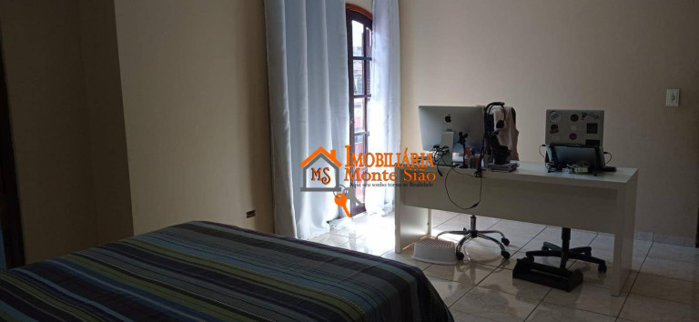 Imagem Sobrado com 6 Quartos à Venda, 150 m² em Vila Nova Bonsucesso - Guarulhos Imagem Sobrado com 6 Quartos à Venda, 150 m² em Vila Nova Bonsucesso - Guarulhos