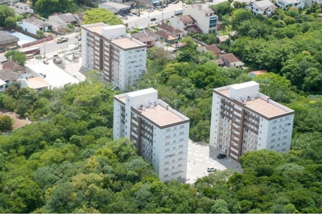 Imagem Apartamento com 2 Quartos à Venda, 50 m² em Vila Nova - Porto Alegre