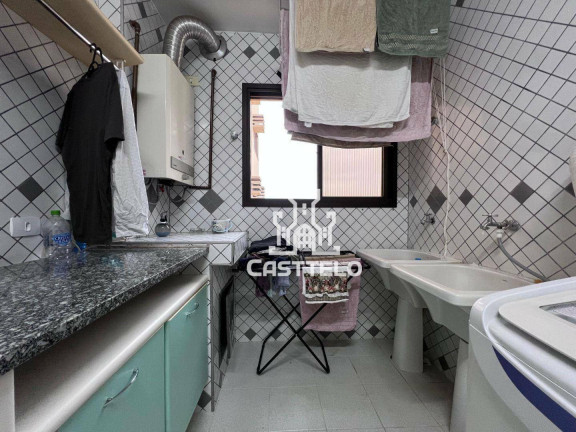 Imagem Apartamento com 3 Quartos à Venda, 184 m² em Centro - Londrina