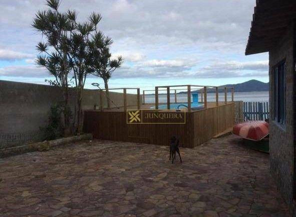 Imagem Casa com 3 Quartos à Venda, 213 m² em Ponta De Baixo - São José Imagem Casa com 3 Quartos à Venda, 213 m² em Ponta De Baixo - São José