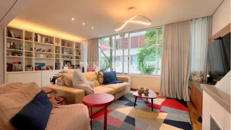 Imagem Casa de Condomínio com 3 Quartos à Venda, 249 m² em Vila Romana - São Paulo
