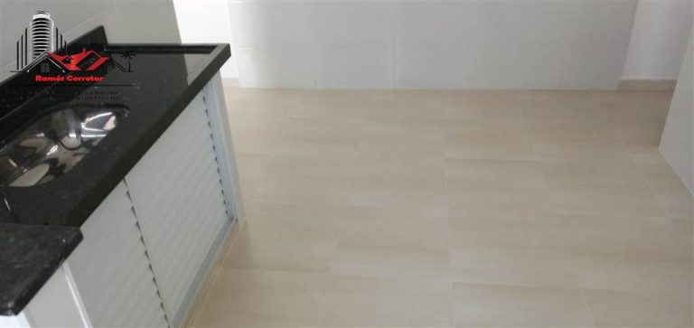 Imagem Casa com 2 Quartos à Venda, 50 m² em Princesa - Praia Grande Imagem Casa com 2 Quartos à Venda, 50 m² em Princesa - Praia Grande