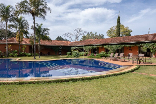Imagem Casa com 6 Quartos à Venda, 1 m² em Centro - Cunha Imagem Casa com 6 Quartos à Venda, 1 m² em Centro - Cunha