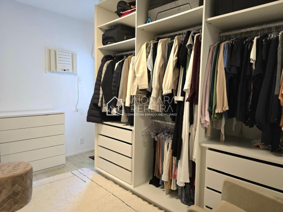 Imagem Apartamento com 3 Quartos à Venda, 210 m² em Centro - Florianópolis Imagem Apartamento com 3 Quartos à Venda, 210 m² em Centro - Florianópolis
