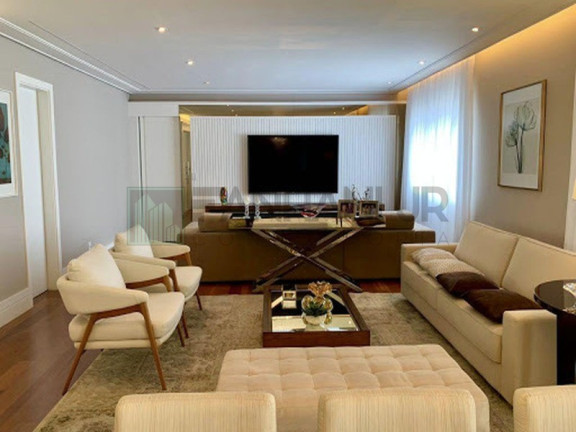 Imagem Imóvel com 4 Quartos à Venda, 233 m² em Vila Nova Conceição - São Paulo