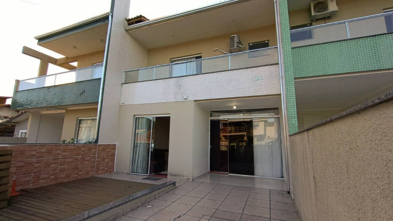 Apartamento com 3 Quartos à Venda, 125 m² em José Amandio - Bombinhas