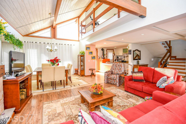 Imagem Casa com 3 Quartos à Venda, 162 m² em Mato Queimado - Gramado Imagem Casa com 3 Quartos à Venda, 162 m² em Mato Queimado - Gramado