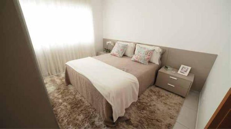 Imagem Casa de Condomínio com 3 Quartos à Venda, 75 m² em Jardim Guanabara Ii - Goiânia