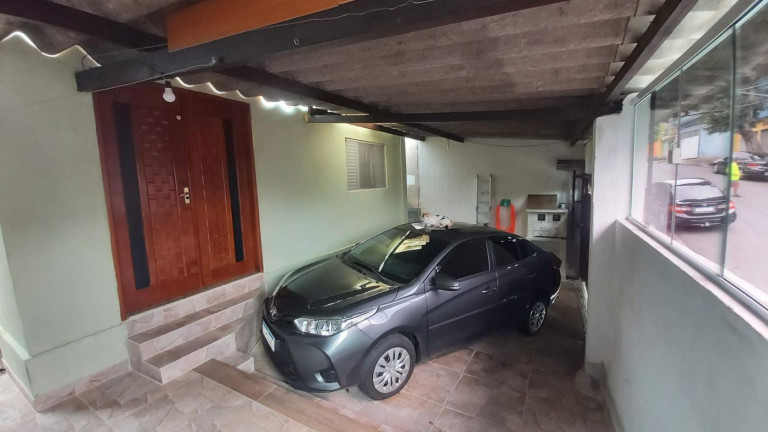 Imagem Casa com 3 Quartos à Venda, 242 m² em Helena Maria - Osasco