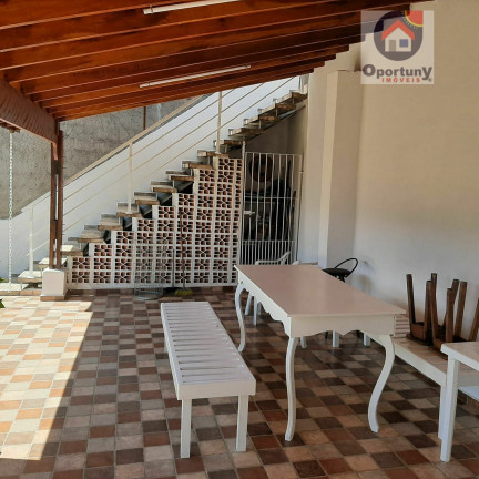 Imagem Sobrado com 4 Quartos à Venda, 300 m² em Jordanópolis - Arujá