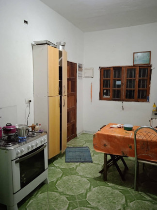 Imagem Casa com 2 Quartos à Venda, 250 m² em Perequê Mirim - Caraguatatuba