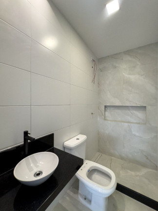 Imagem Casa com 3 Quartos para Alugar ou Temporada, 125 m² em Portal De Jacaraípe - Serra