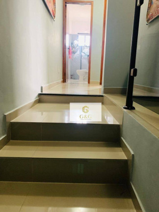 Imagem Sobrado com 3 Quartos à Venda, 219 m² em Vila Assunção - Praia Grande