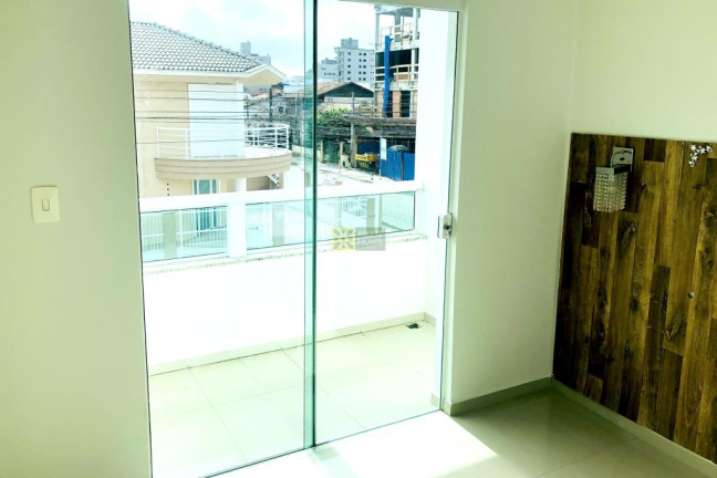 Imagem Sobrado com 3 Quartos à Venda, 94 m² em Balneário Perequê - Porto Belo Imagem Sobrado com 3 Quartos à Venda, 94 m² em Balneário Perequê - Porto Belo
