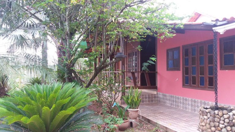 Imagem Casa com 3 Quartos para Alugar, 200 m² em Caxito - Maricá Imagem Casa com 3 Quartos para Alugar, 200 m² em Caxito - Maricá