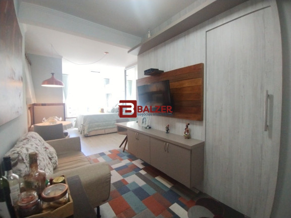Imagem Apartamento com 1 Quarto à Venda, 47 m² em Centro - Florianópolis Imagem Apartamento com 1 Quarto à Venda, 47 m² em Centro - Florianópolis