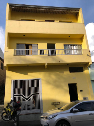 Sobrado com 4 Quartos à Venda, 10 m² em Vila Capriotti - Carapicuíba