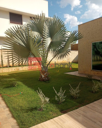 Imagem Casa com 4 Quartos à Venda, 400 m² em Ibituruna - Montes Claros Imagem Casa com 4 Quartos à Venda, 400 m² em Ibituruna - Montes Claros